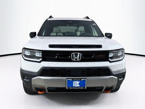 Platinum White Pearl 2026 Honda Passport AWD TrailSport Elite