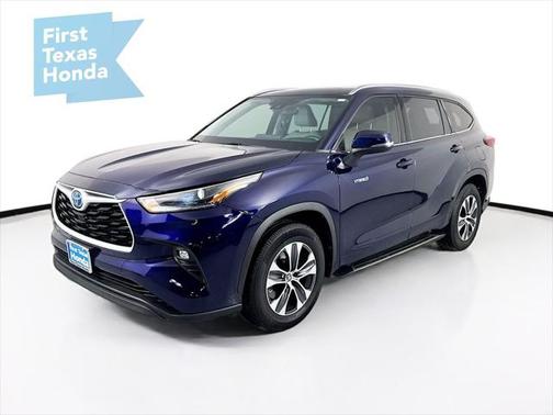 2021 Toyota Highlander Hybrid XLE