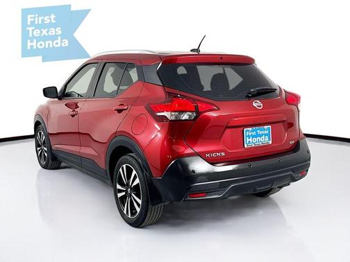 2020 Nissan Kicks SV
