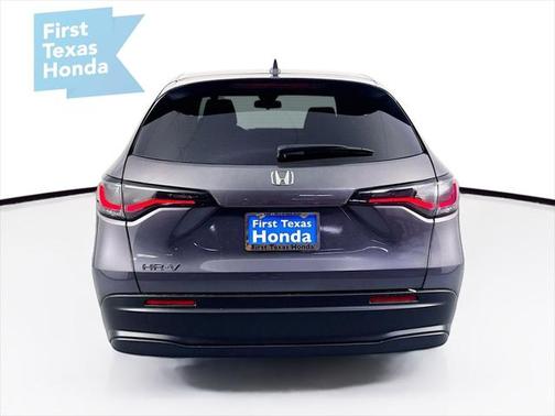 2026 Honda HR-V LX