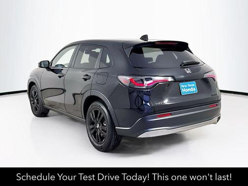 Crystal Black Pearl 2026 Honda HR-V 2WD Sport