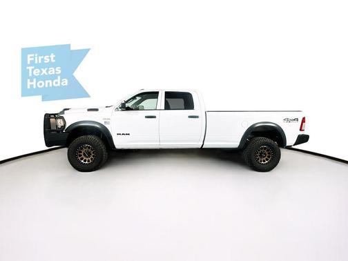 2022 RAM 2500 Tradesman Crew Cab 4x4 8' Box