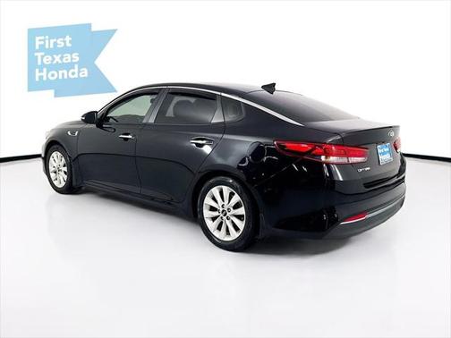 2018 Kia Optima S