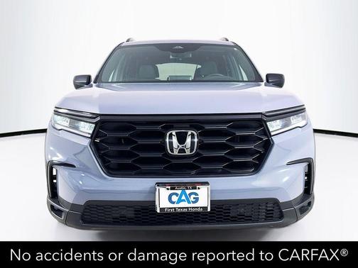 Sonic Gray Pearl 2025 Honda Pilot Sport