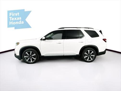2025 Honda Pilot Touring 8-Passenger