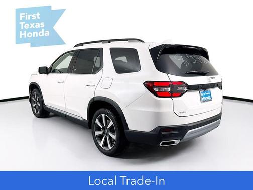 2025 Honda Pilot Touring 8-Passenger