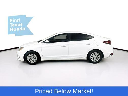 2020 Hyundai ELANTRA SE