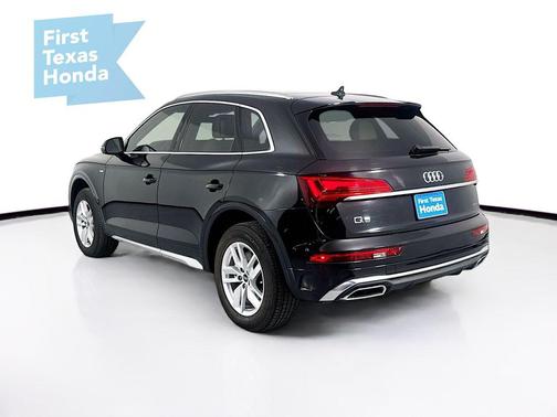 2024 Audi Q5 45 S line Premium