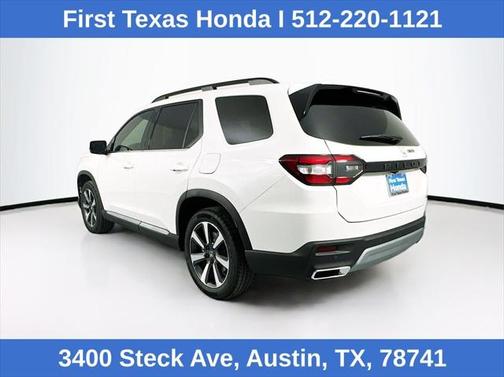 2025 Honda Pilot Touring 8-Passenger