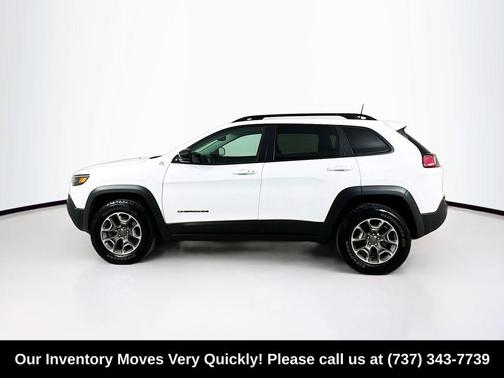 Bright White Clearcoat 2022 Jeep Cherokee Trailhawk