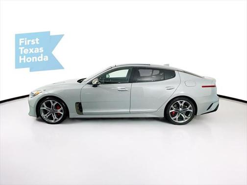 2020 Kia Stinger GT1