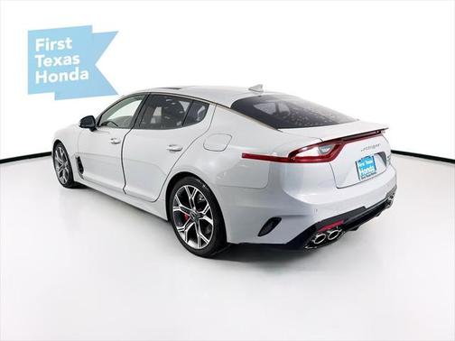 2020 Kia Stinger GT1