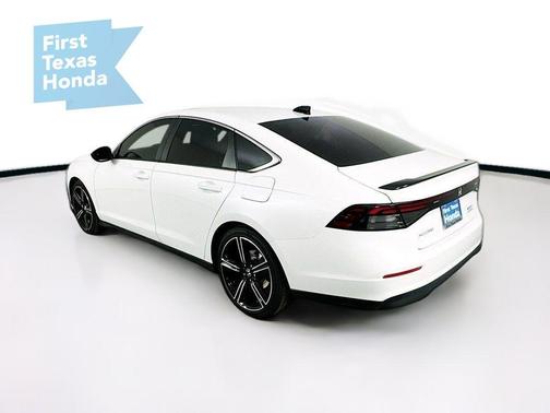 2025 Honda Accord Hybrid Base