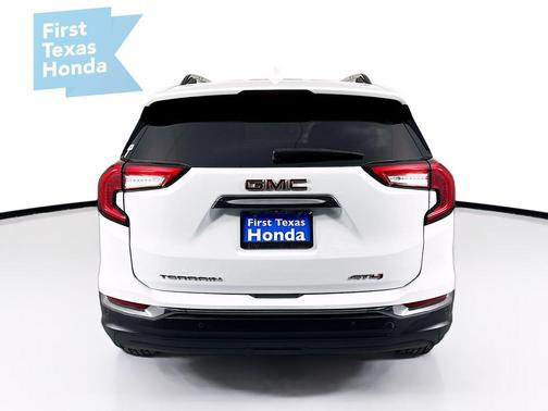 2022 GMC Terrain AWD AT4