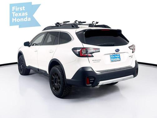 2022 Subaru Outback Limited XT