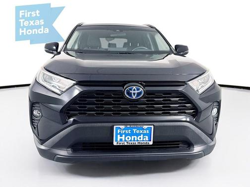 2020 Toyota RAV4 Hybrid XLE