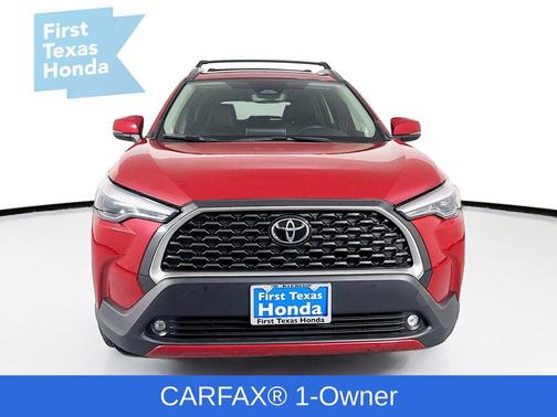 2024 Toyota Corolla Cross XLE