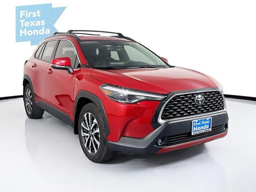 2024 Toyota Corolla Cross XLE