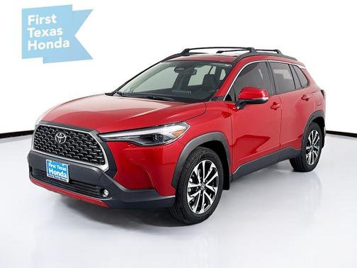 2024 Toyota Corolla Cross XLE