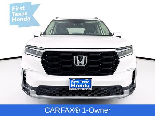 2023 Honda Pilot Touring 8-Passenger