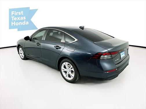 2025 Honda Accord LX 1.5T