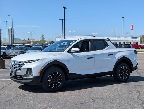 White 2024 Hyundai SANTA CRUZ SEL