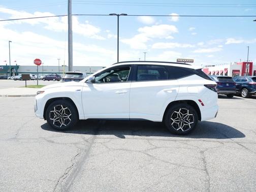 White 2024 Hyundai TUCSON Hybrid N Line