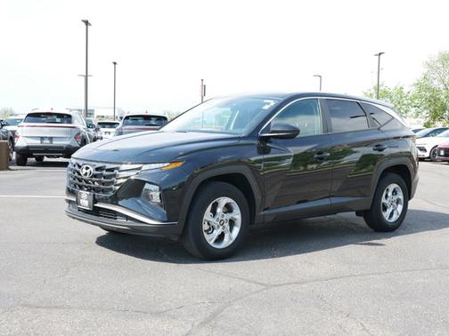 2024 Hyundai TUCSON SE