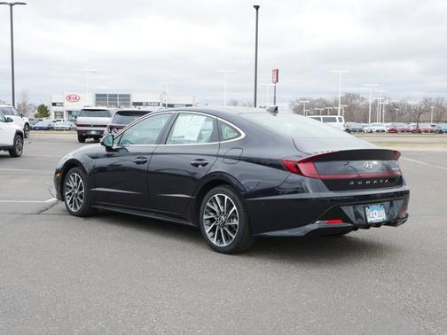2023 Hyundai SONATA Limited