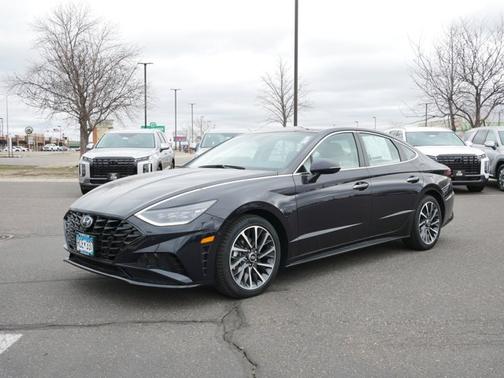 2023 Hyundai SONATA Limited
