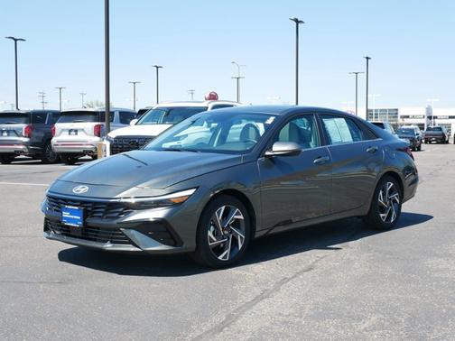 2024 Hyundai ELANTRA HEV Limited