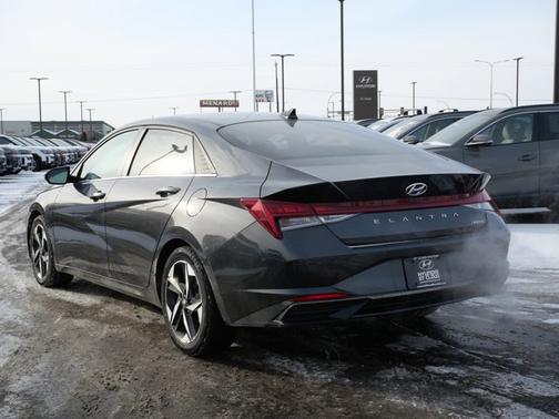 2023 Hyundai ELANTRA Limited