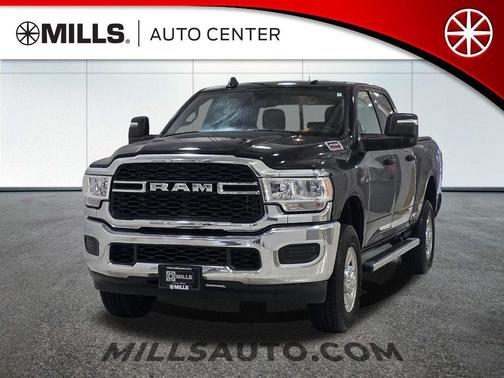 2024 RAM 2500 Tradesman Crew Cab 4x4 6'4' Box