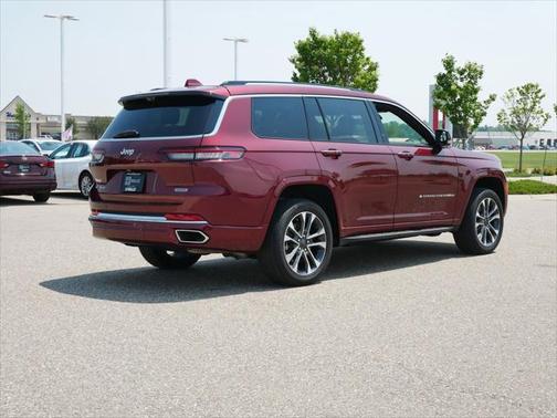 2022 Jeep Grand Cherokee L Overland