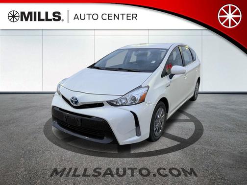 2017 Toyota Prius v Four
