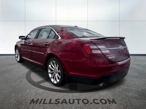 2019 Ford Taurus Limited