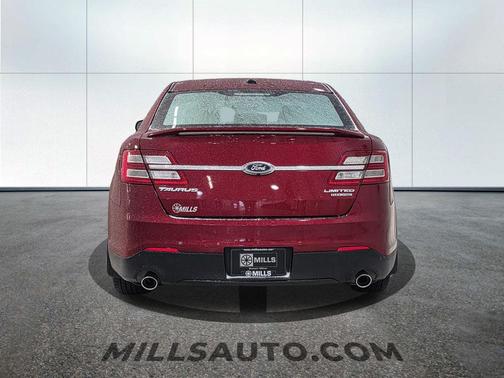 2019 Ford Taurus Limited