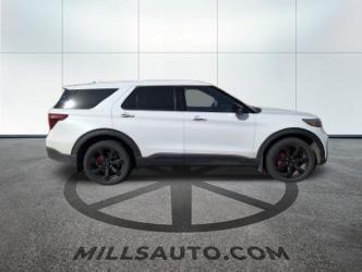 White 2021 Ford Explorer ST