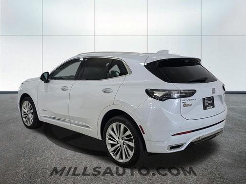 Iridescent White Tricoat 2026 Buick Envision Avenir AWD