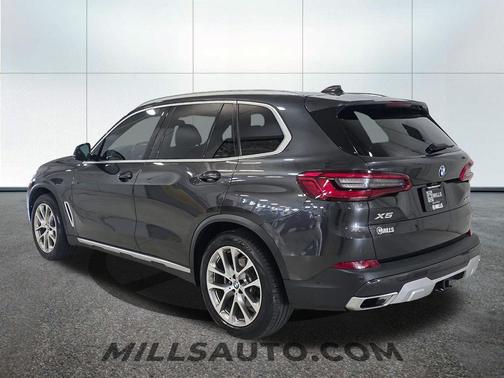 Dark Graphite Metallic 2020 BMW X5 xDrive40i
