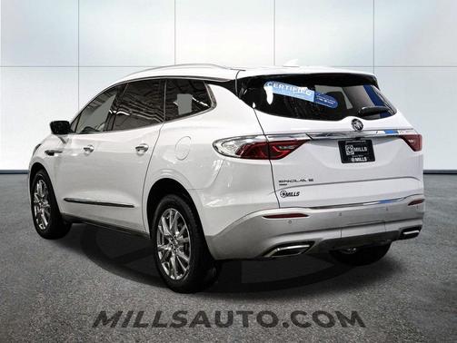 2023 Buick Enclave Essence AWD