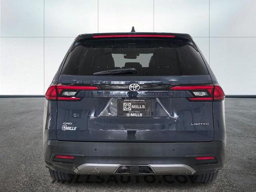 Cloud 2024 Toyota Grand Highlander Limited