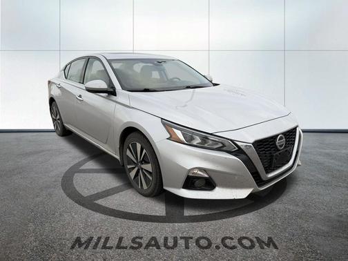 2020 Nissan Altima 2.5 SV