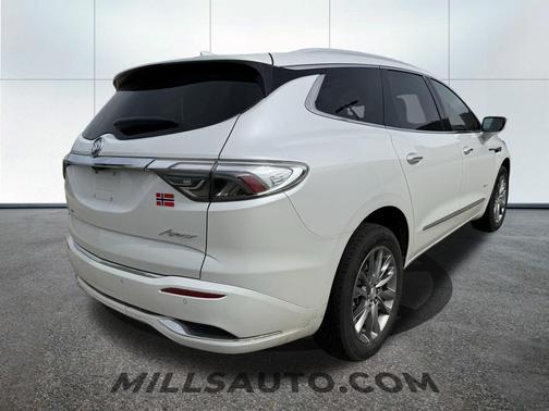 2022 Buick Enclave AWD Avenir