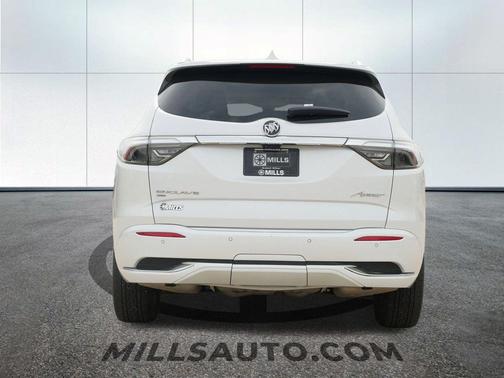 2022 Buick Enclave AWD Avenir