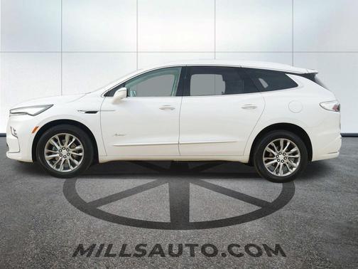 2022 Buick Enclave AWD Avenir