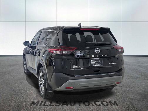 Super Black 2023 Nissan Rogue SV