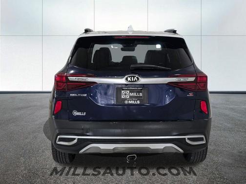 Dark Ocean Blue/White Roof 2021 Kia Seltos S
