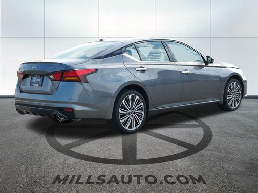 2025 Nissan Altima 2.5 SL