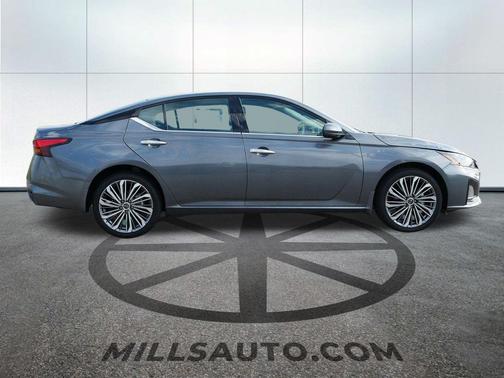 2025 Nissan Altima 2.5 SL